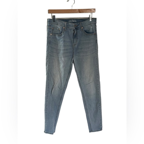 Wild Fable Medium Wash High Rise Skinny Leg Jeans Size 12 - Picture 1 of 10